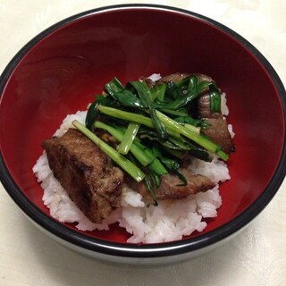 にんにくバター醤油☆ステーキ丼